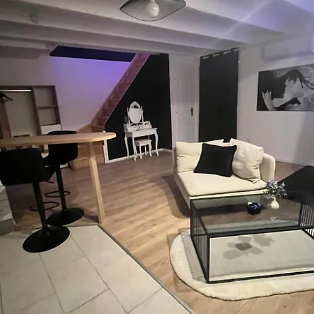 La Maison Du Plaisir Loveroom Holiday home Pontorson