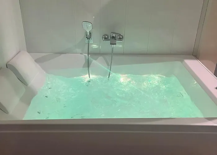 La Maison Du Plaisir Loveroom Ferienhaus *