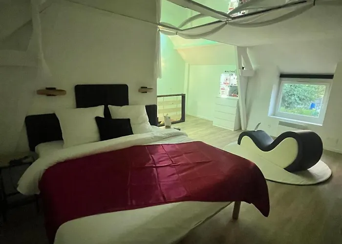 La Maison Du Plaisir Loveroom *